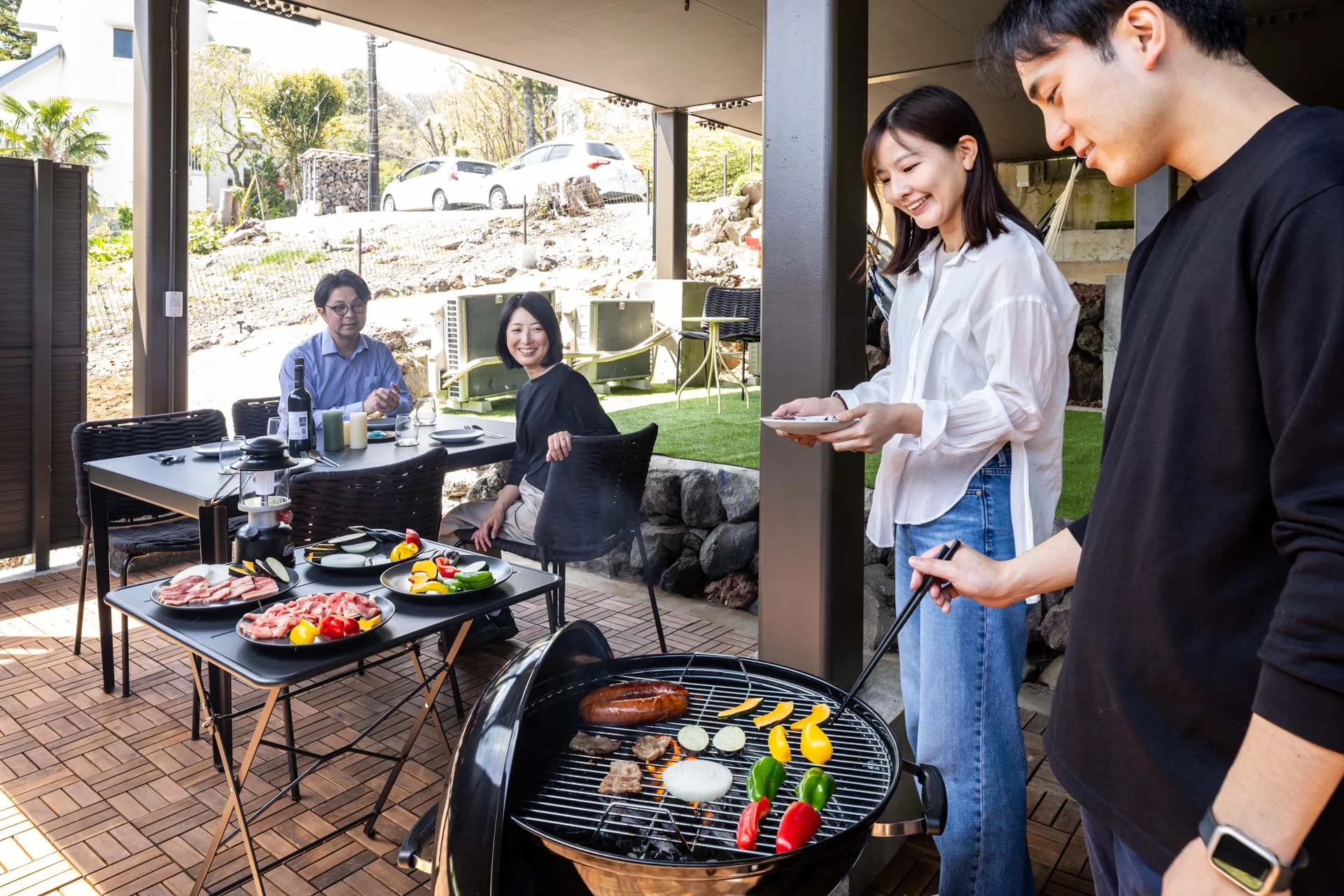 BBQ食事の風景